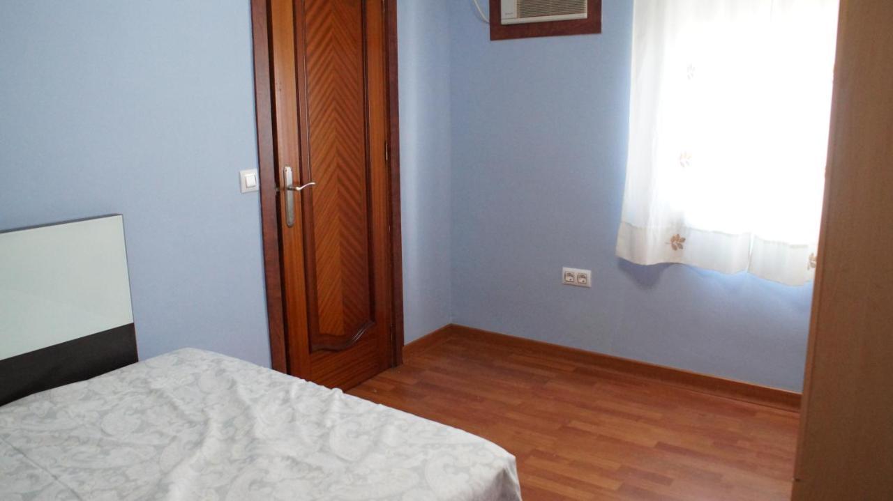 Piso En El Tardon Apartment Seville Exterior photo