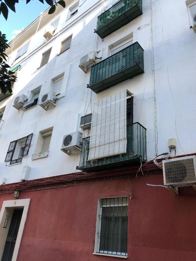 Piso En El Tardon Apartment Seville Exterior photo